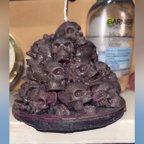 Lavender scented skull mountain - Picture 1 of 2